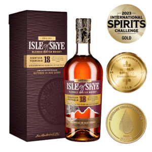 Бутилка и кутия Isle of Skye 18 години скоч уиски, награди и сертификати.